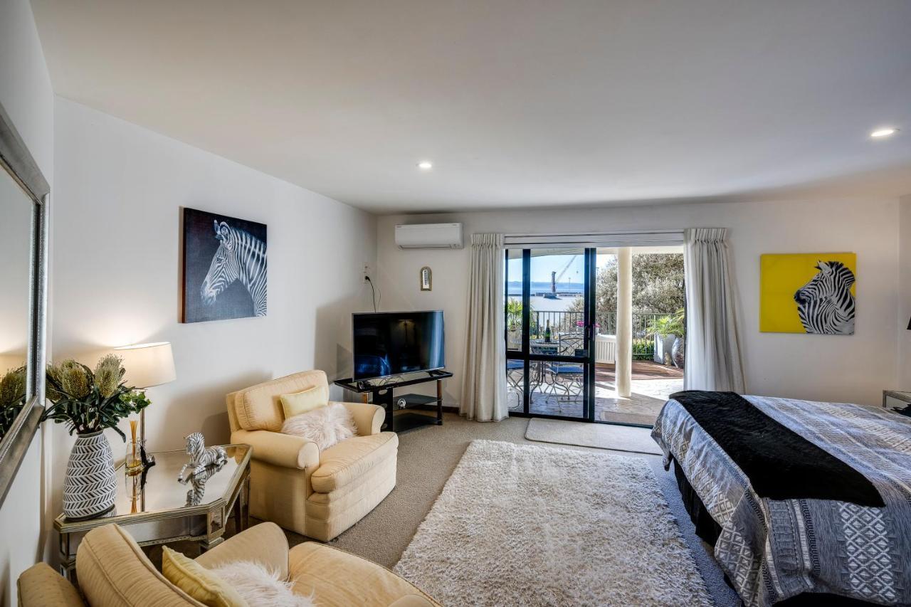Maison Blue - Chic Garden Apartment Napier Kültér fotó